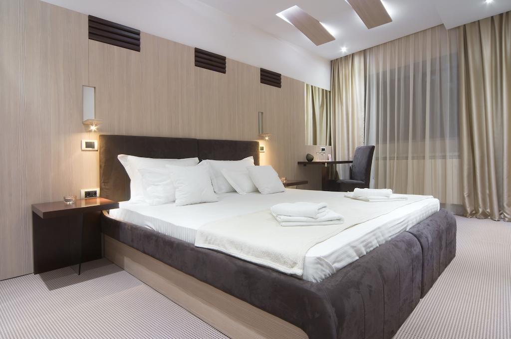 Hotel Viva Kragujevac Kamer foto